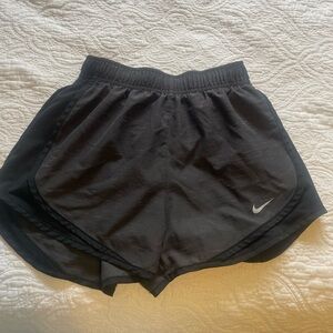Nike women’s athletic shorts size xs